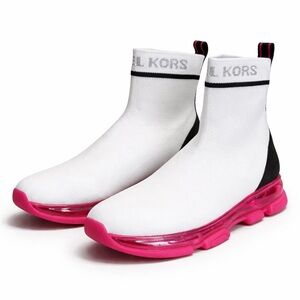 New in Box $160 Michael Kors White Knit Sock Sneakers w/ Pink Sole Accents Sz 9